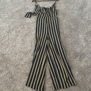 Tie back jump suit